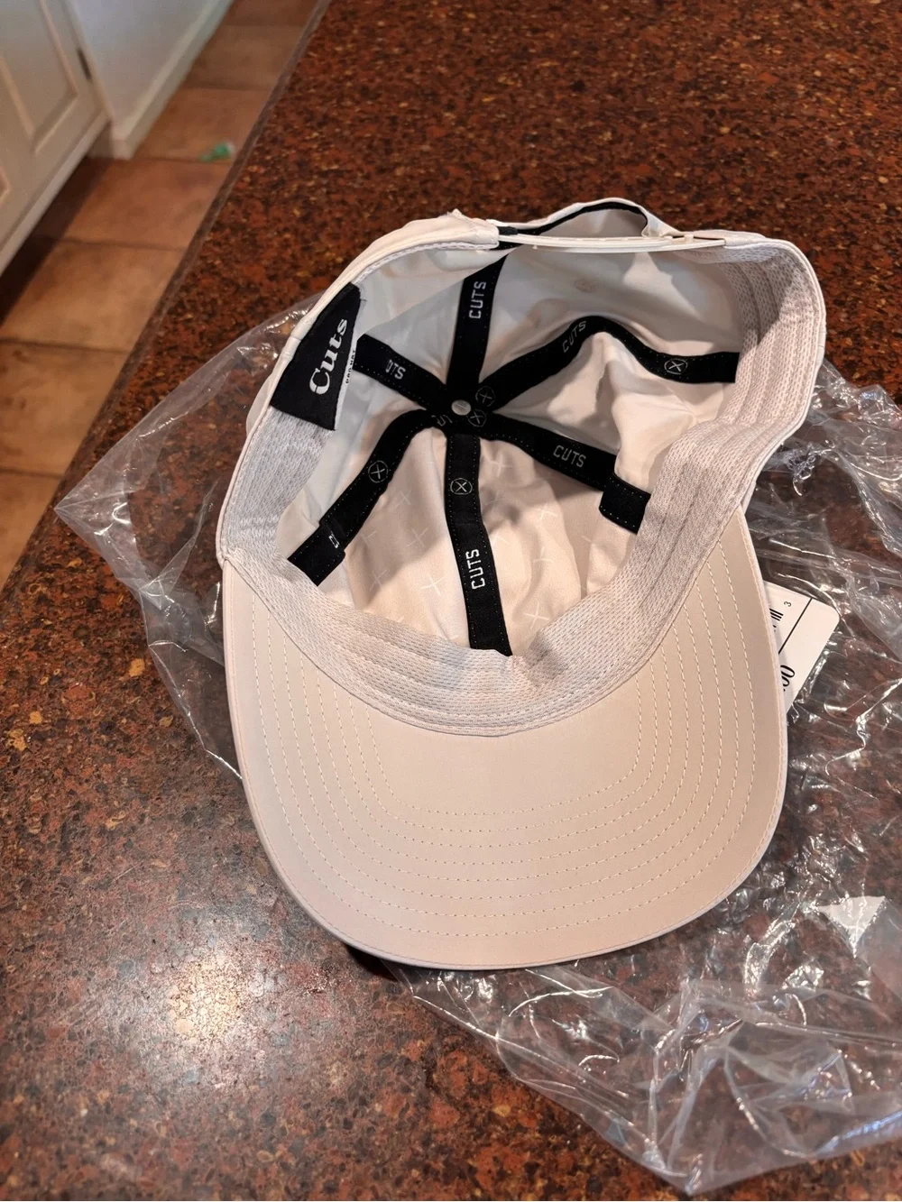 CUTS’ FTS Performance Hat in Clay - Unisex Baseball Cap